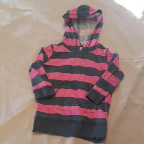 Size 12M baby girls long sleeve t-shirt - Picture 2 of 7